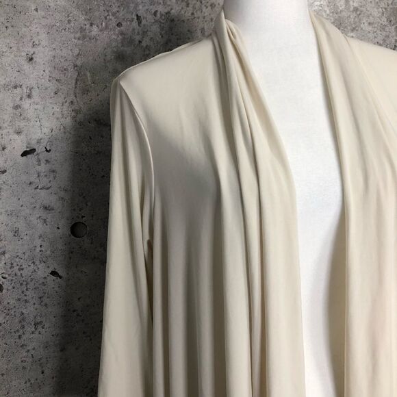 Bailey Creamy White Long Cardigan - Picture 4 of 11